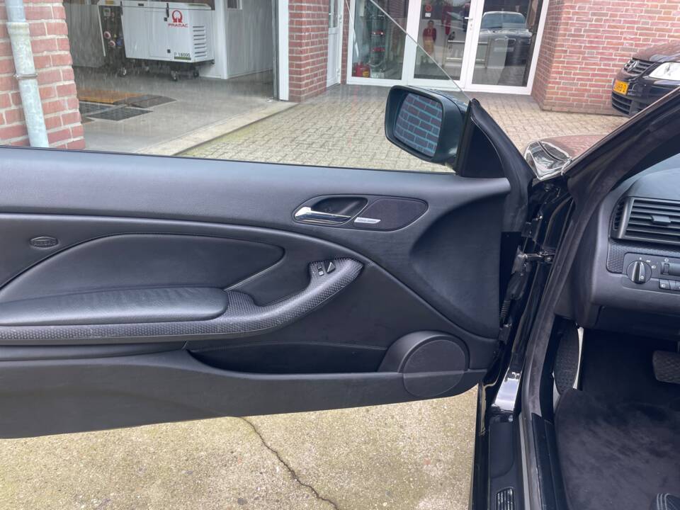 Bild 6/26 von BMW 330Ci (2001)