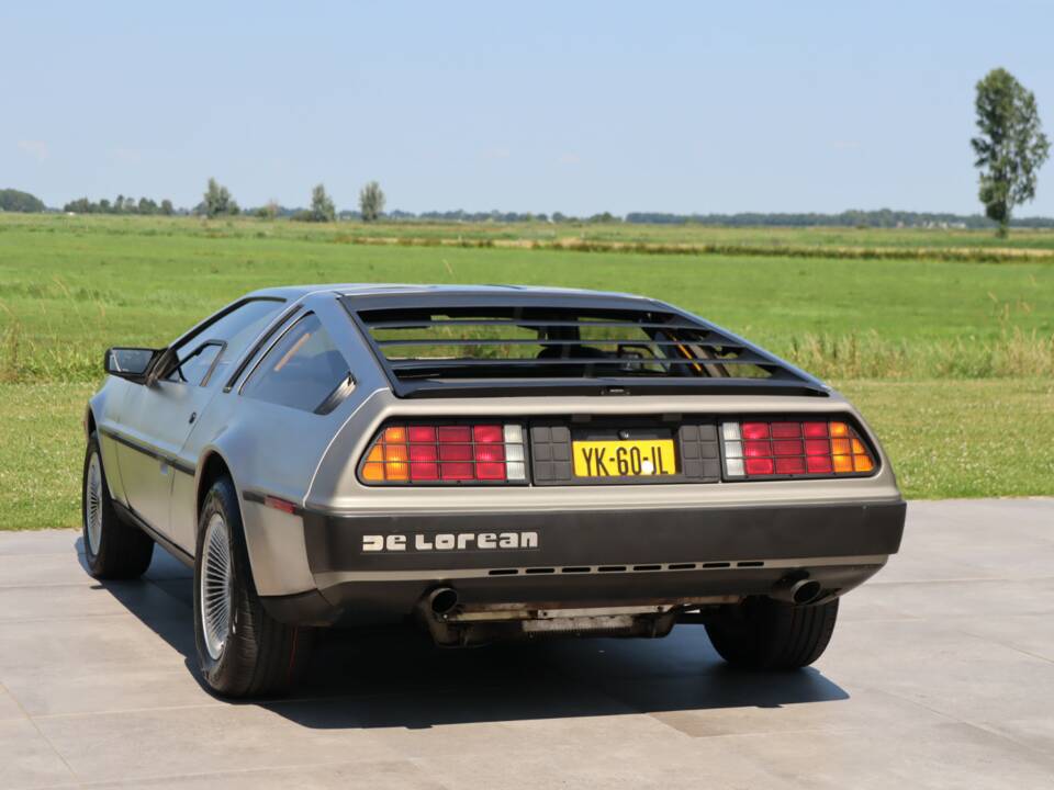 Immagine 42/50 di DeLorean DMC-12 (1981)