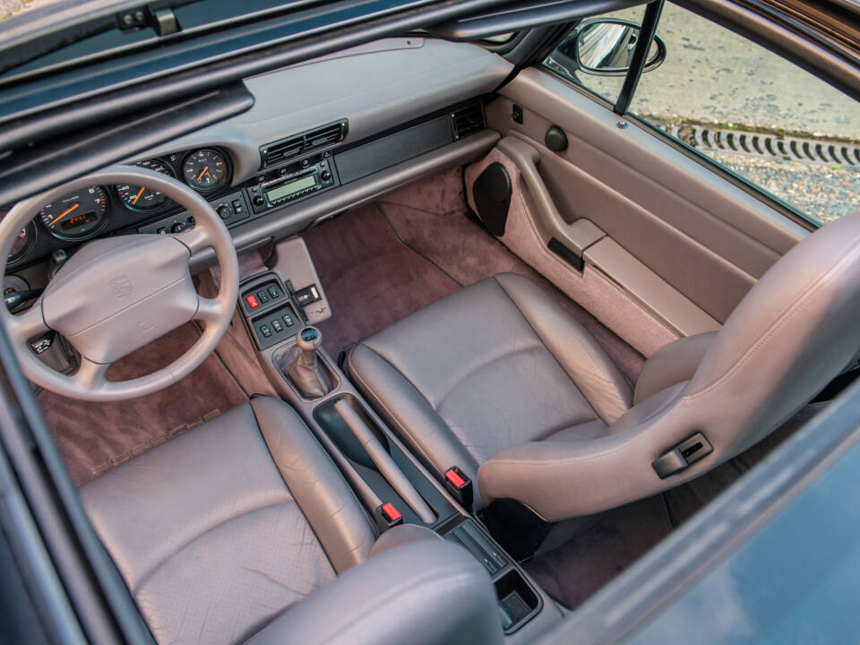 Bild 3/22 von Porsche 911 Carrera (1997)