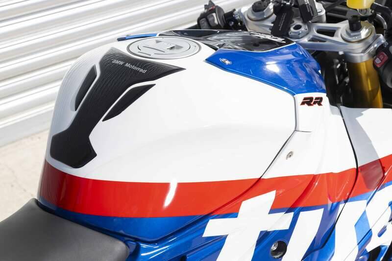 Bild 25/48 von BMW S 1000RR 'TYCO' BSB Race Replica (2016)