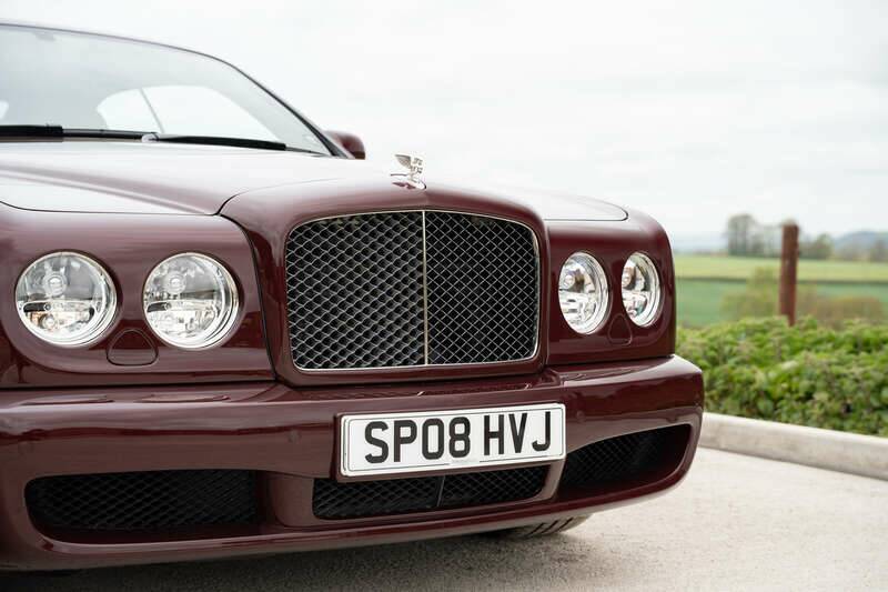 Image 15/50 of Bentley Brooklands (2008)