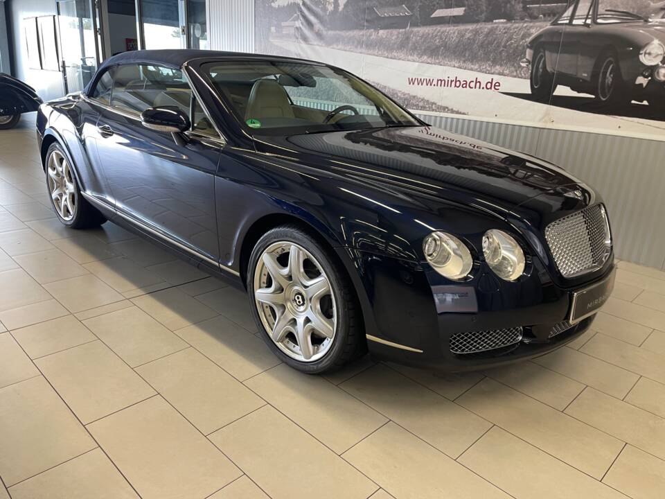 Image 4/20 of Bentley Continental GTC (2006)