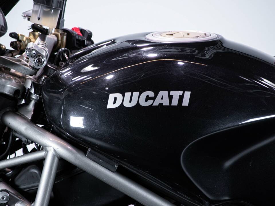 Immagine 18/50 di Ducati DUMMY (2003)