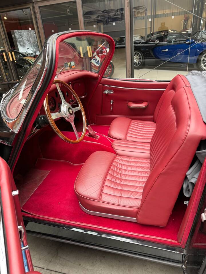 Afbeelding 19/27 van Jaguar XK 150 3.4 S OTS (1959)