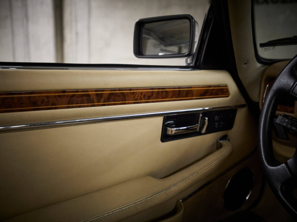 Bild 60/92 von Jaguar XJS 6.0 (1994)