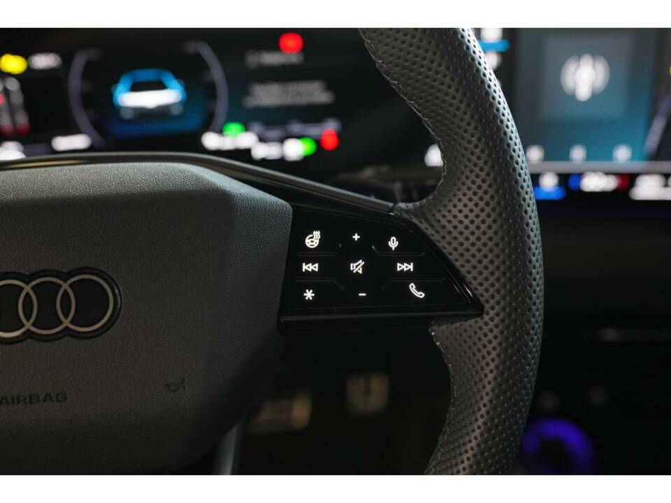 Image 10/22 of Audi S6 e-tron Avant (2024)