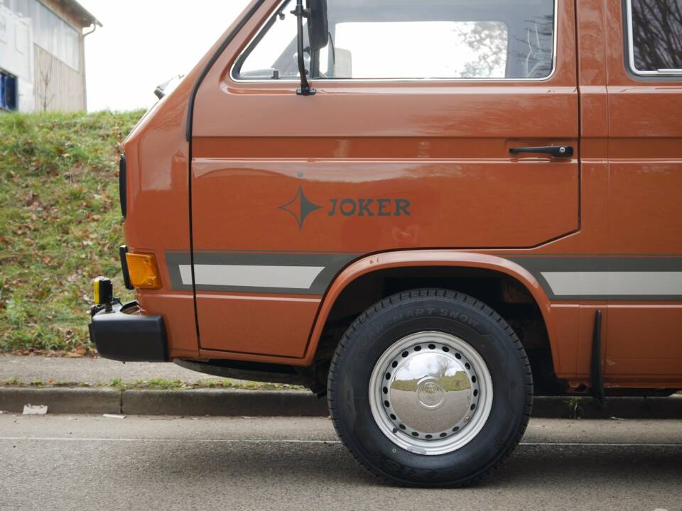 Image 3/43 of Volkswagen T3 Westfalia 1.6 (1981)