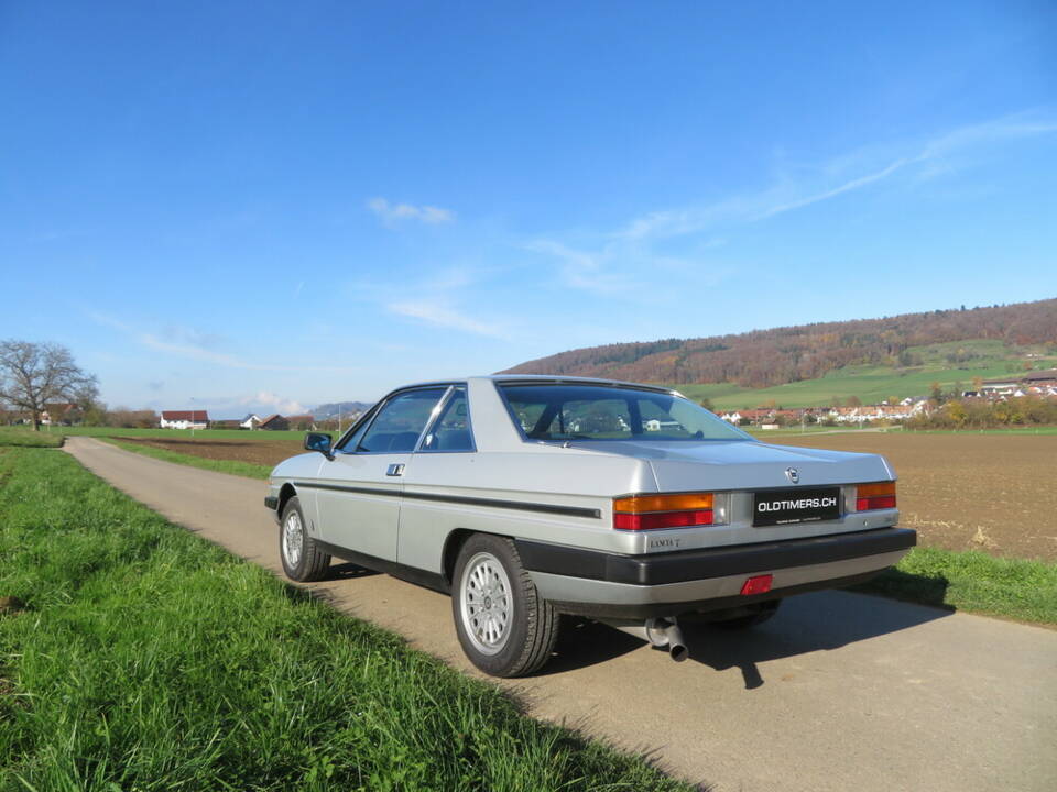 Imagen 2/18 de Lancia Gamma Coupe 2500 I.E. (1981)