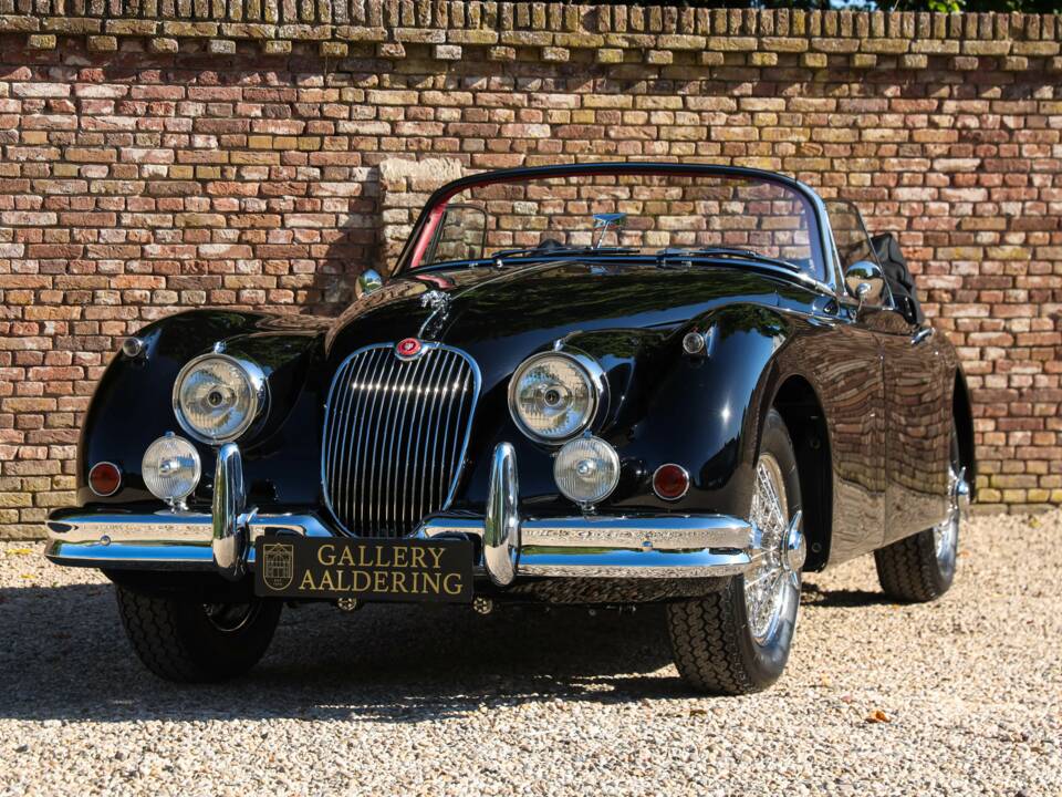 Image 16/50 of Jaguar XK 150 3.4 S DHC (1958)