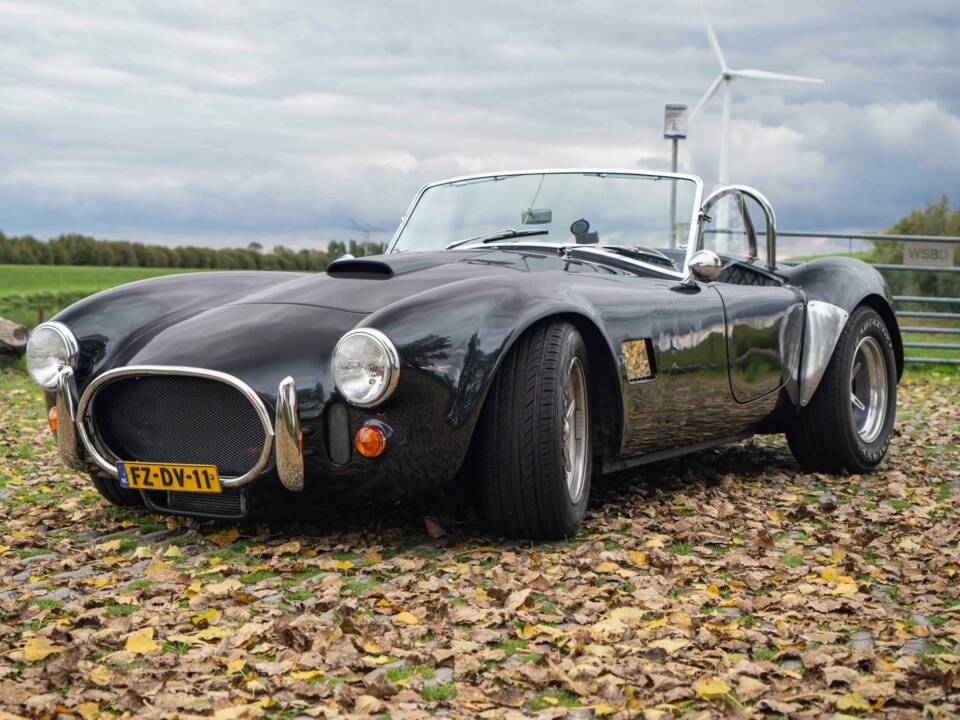 Image 6/8 of Dax Tojeiro 427 (1992)