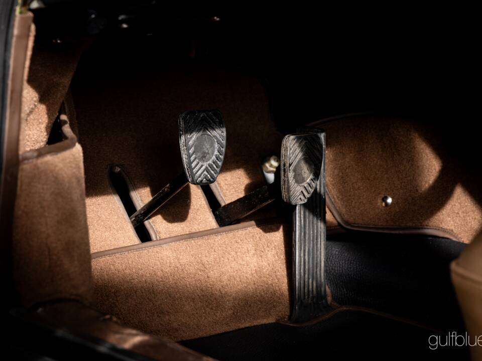 Image 29/64 de Porsche 911 2.2 S (1970)