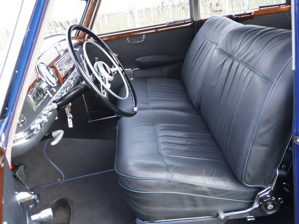 Bild 28/39 von Mercedes-Benz 300 (1952)