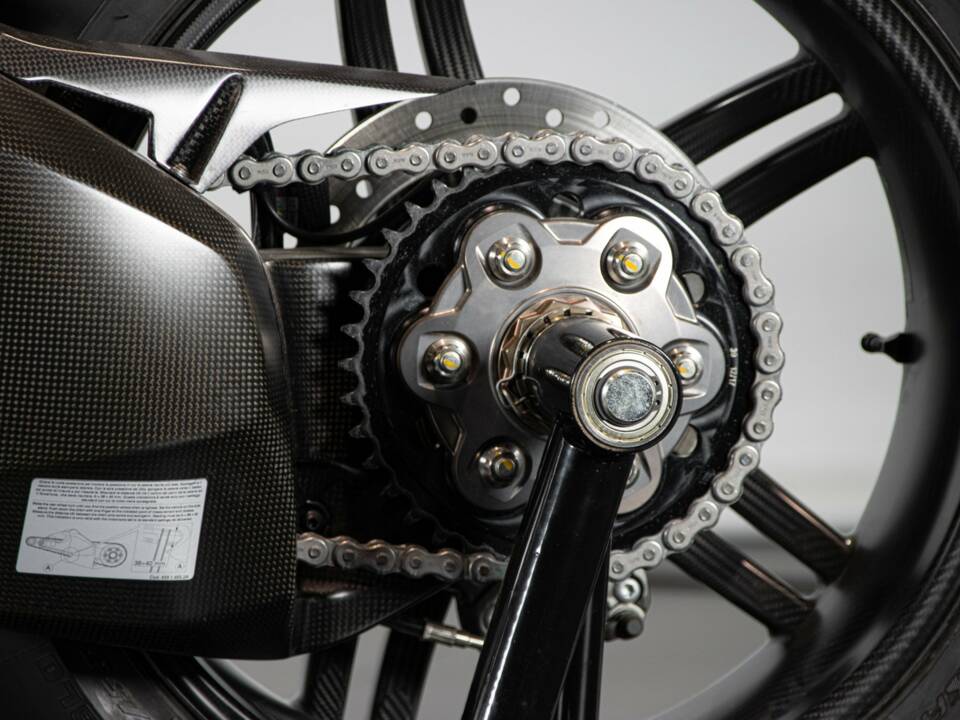 Bild 15/50 von Ducati DUMMY (2018)