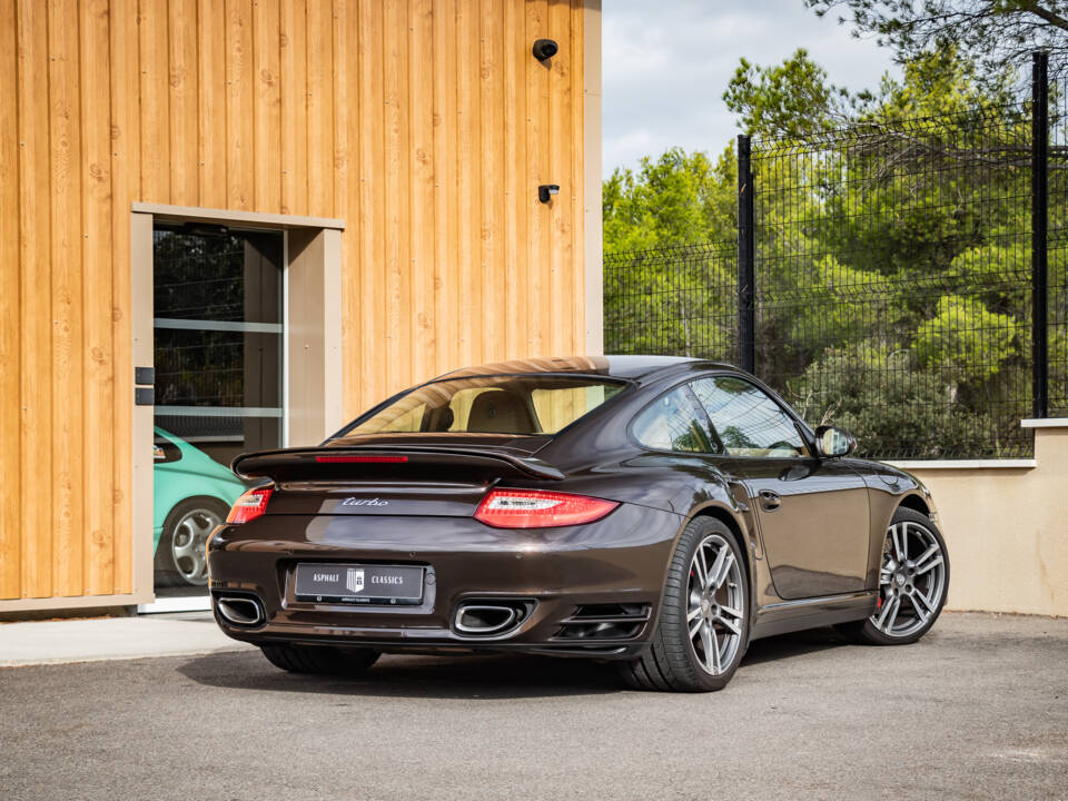 Image 16/50 of Porsche 911 Turbo (2009)