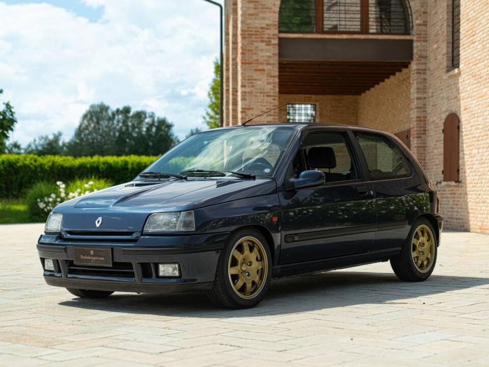Afbeelding 1/50 van Renault Clio I Williams (1994)