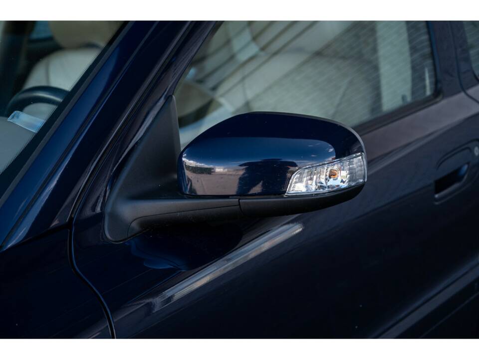 Image 24/43 of Volvo V 70 2.4 (2007)