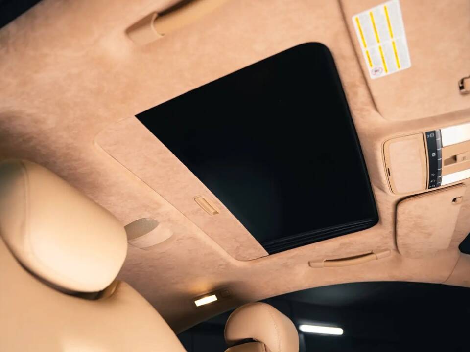 Image 29/40 of Mercedes-Benz CL 65 AMG (2008)
