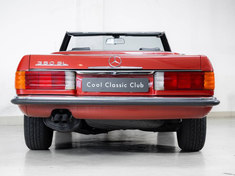 Image 8/38 of Mercedes-Benz 350 SL (1973)