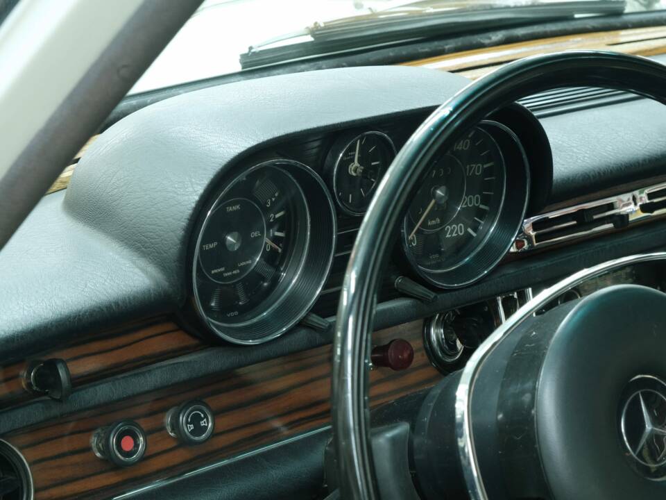 Afbeelding 30/70 van Mercedes-Benz 300 SEL (1968)