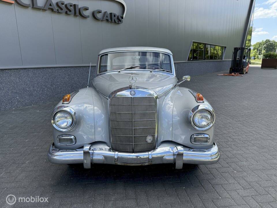 Image 7/36 of Mercedes-Benz 300 d (1958)