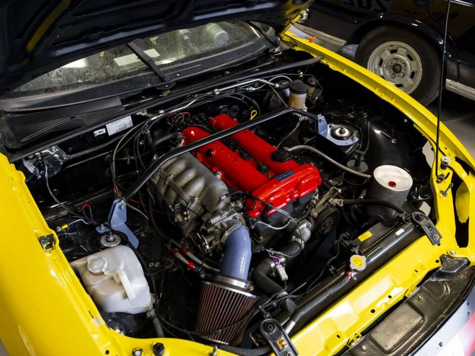 Bild 25/29 von Mazda MX-5 1.8 (2001)