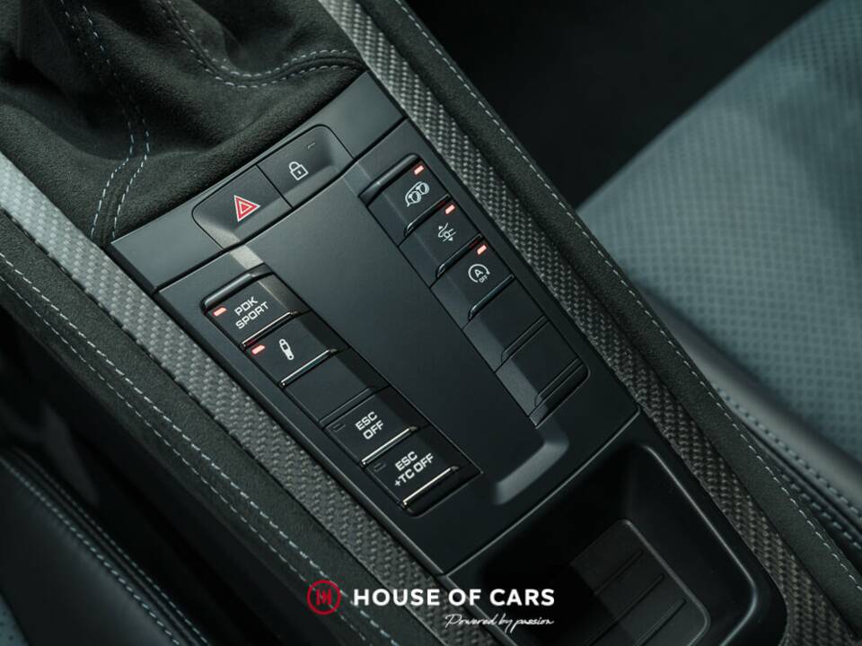 Image 23/25 de Porsche 718 Cayman GT4 RS Weissach (2022)