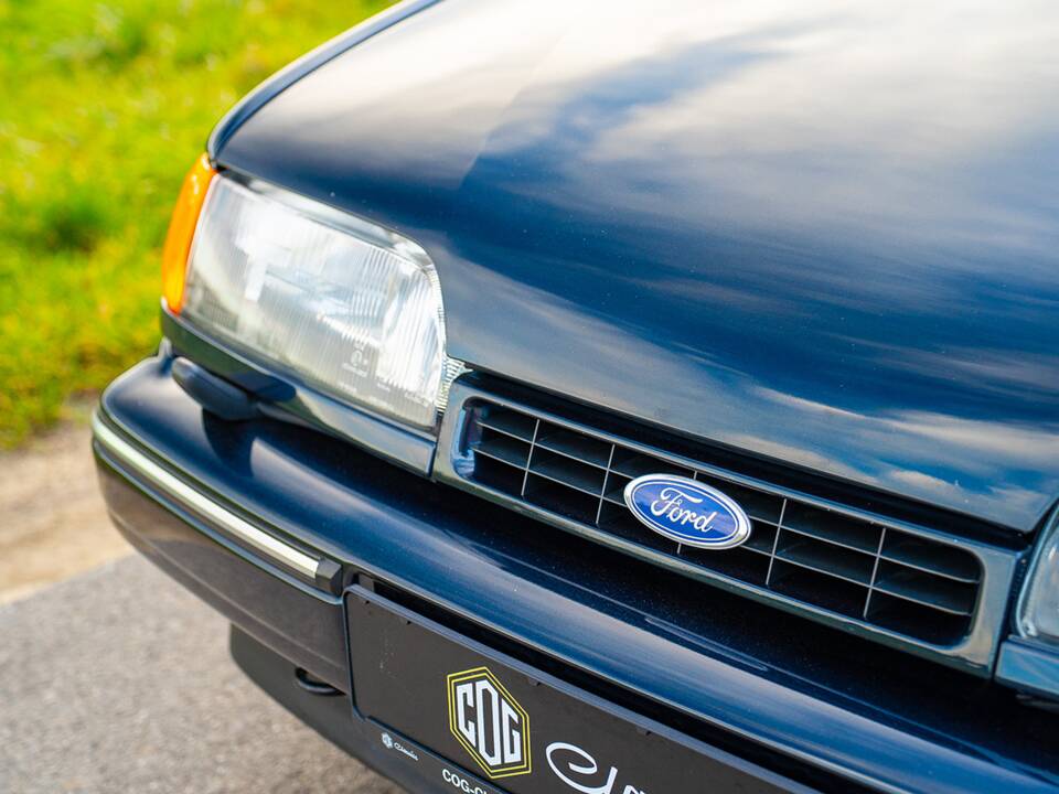 Imagen 10/55 de Ford Scorpio 2,9i (1991)