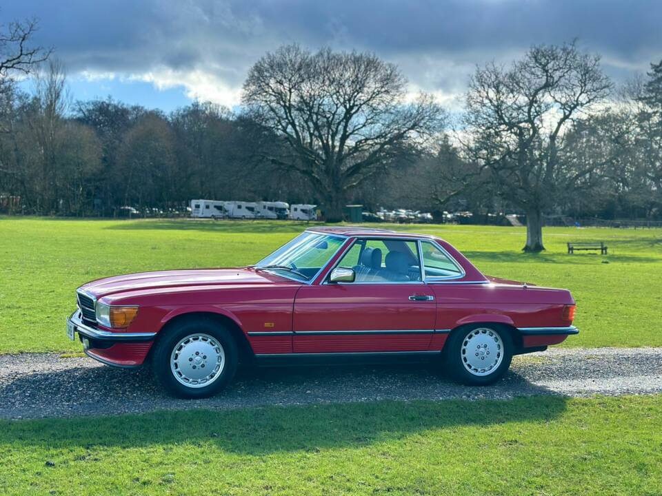 Image 47/50 de Mercedes-Benz 300 SL (1988)