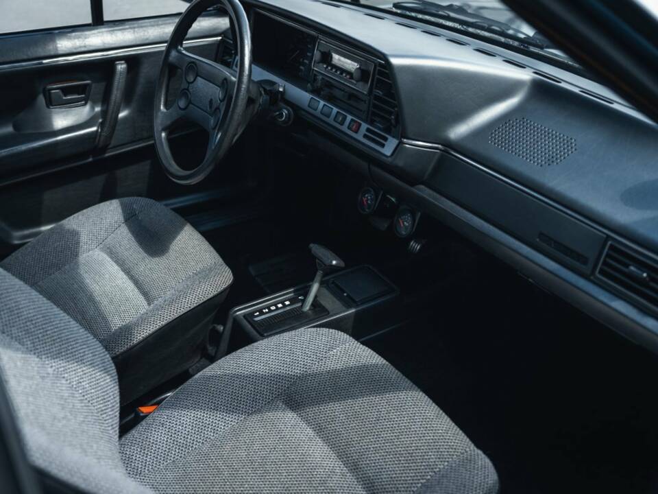 Immagine 5/15 di Volkswagen Passat 1.8 (1984)