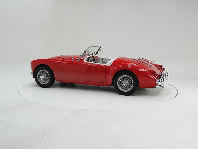 Image 4/15 of MG MGA 1600 (1960)
