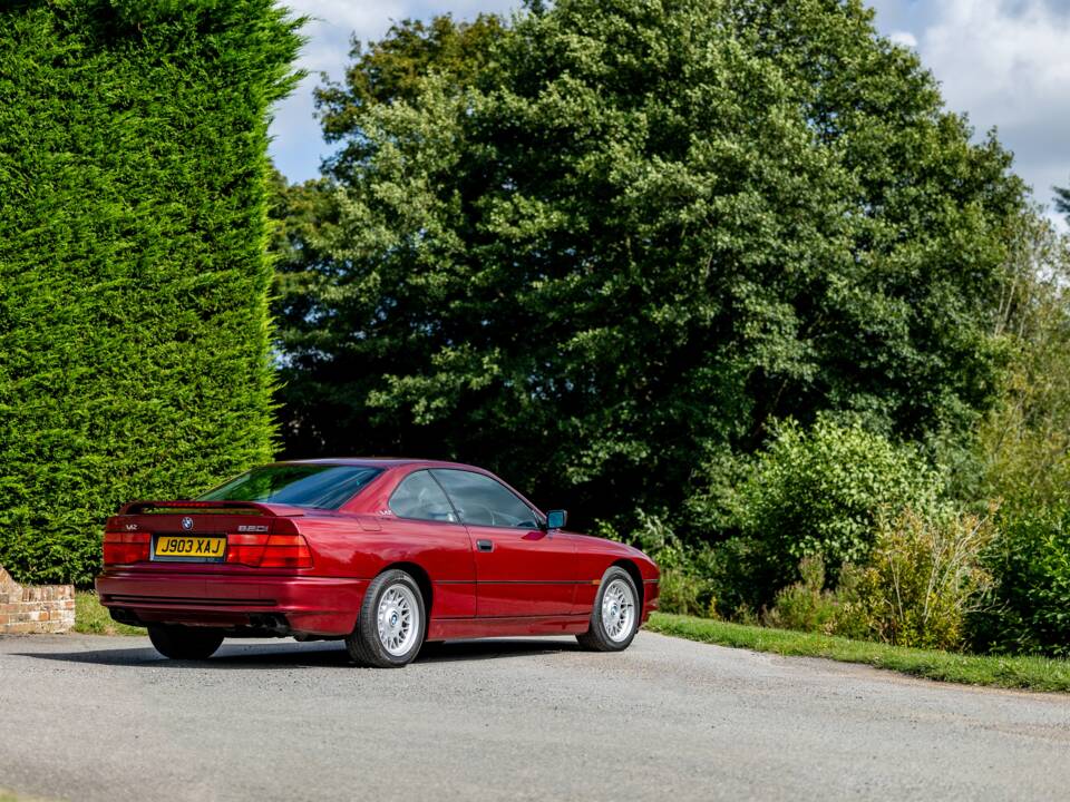 Image 40/45 of BMW 850i (1991)