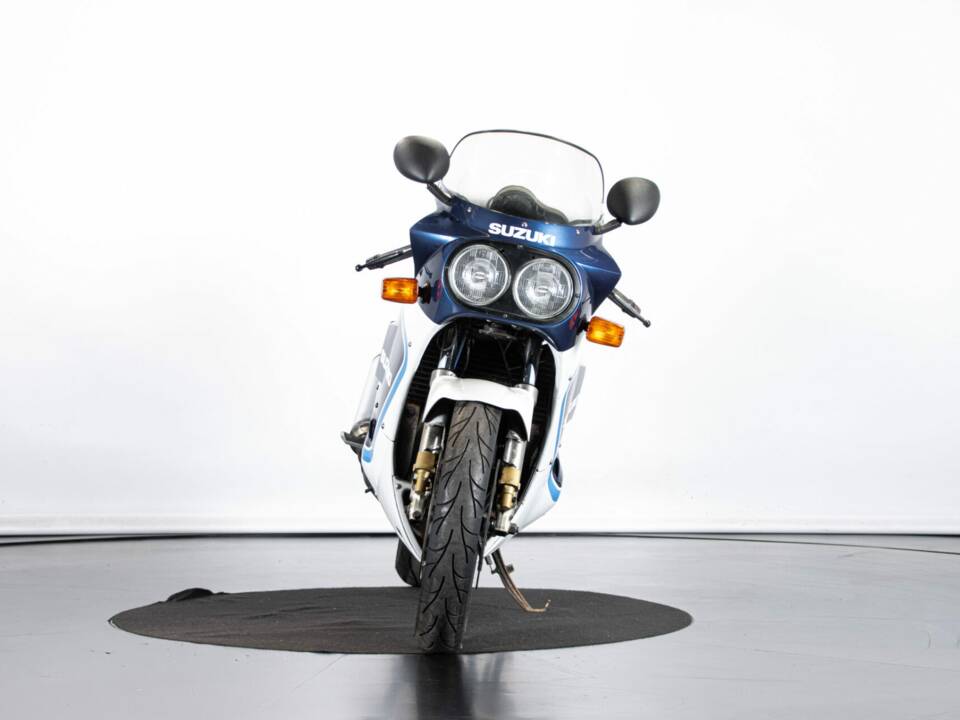 Immagine 7/47 di Suzuki GSX-R 1100 (1987)