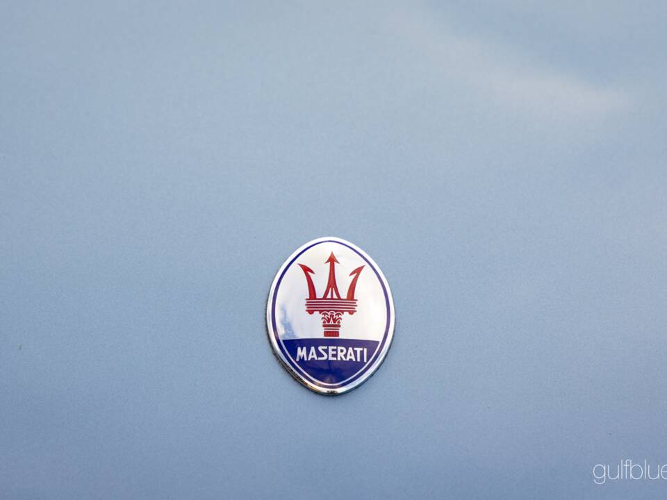 Bild 29/61 von Maserati Mistral 4000 (1968)