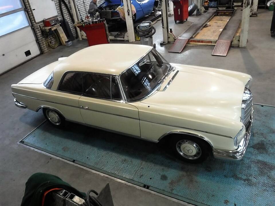 Bild 11/50 von Mercedes-Benz 300 SE (1967)