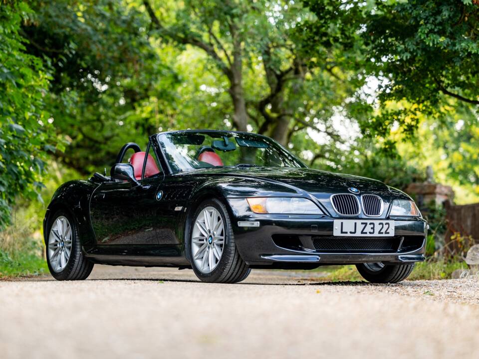 Bild 36/41 von BMW Z3 2.2i (2002)