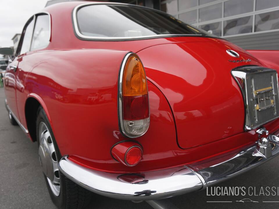 Imagen 23/68 de Alfa Romeo Giulietta Sprint 1300 (1965)