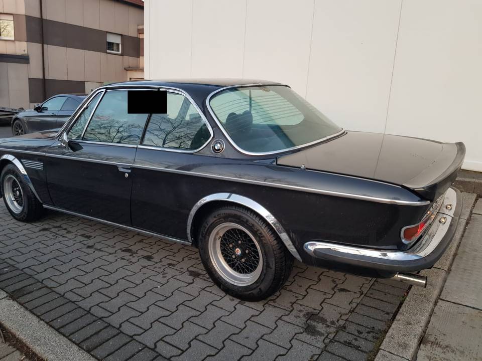 Image 18/57 of BMW 2800 CS (1970)