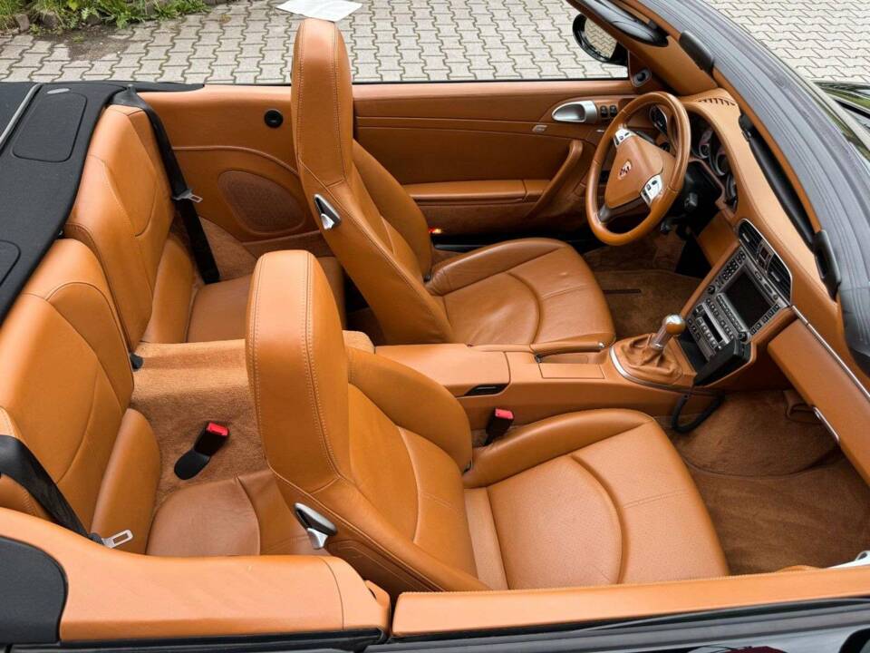 Bild 18/20 von Porsche 911 Turbo (2008)