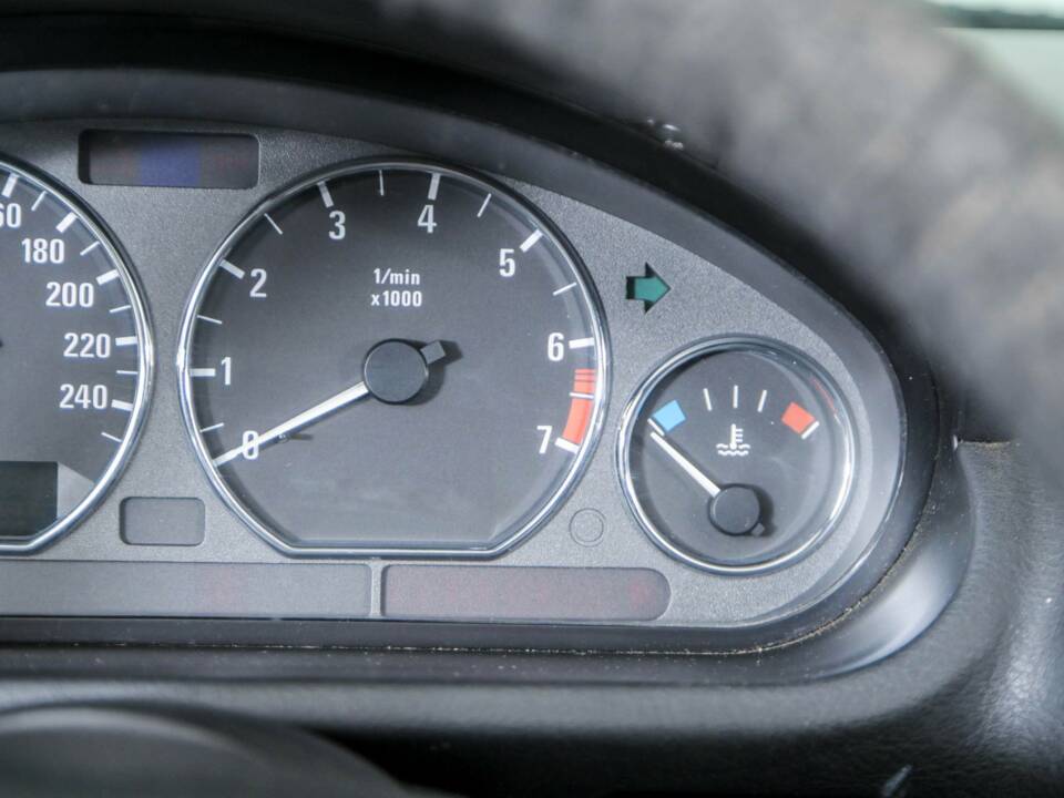 Image 29/48 of BMW Z3 2.8 (1998)