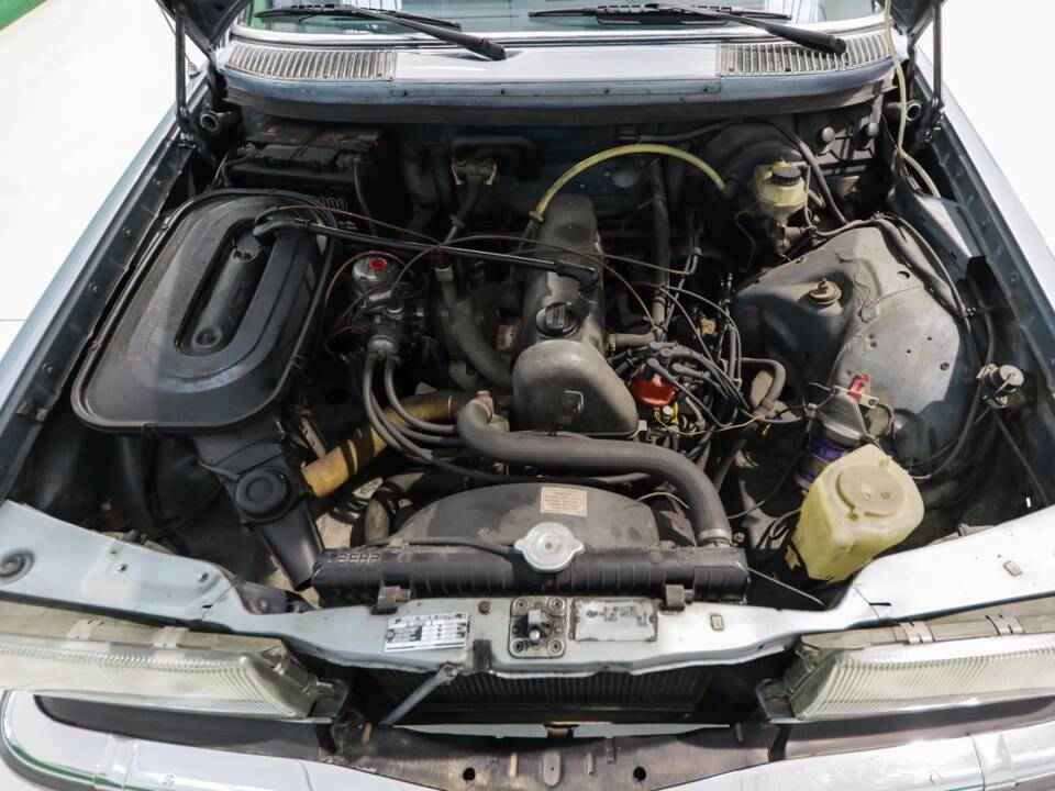 Bild 15/18 von Mercedes-Benz 230 C (1977)