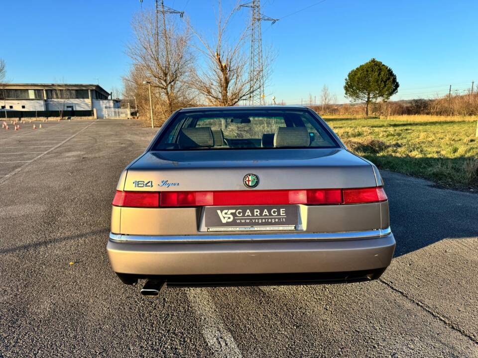 Image 4/29 de Alfa Romeo 164 2.0 Super V6 (1993)