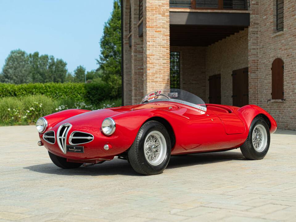 Bild 1/50 von Alfa Romeo 2600 Spider (1964)