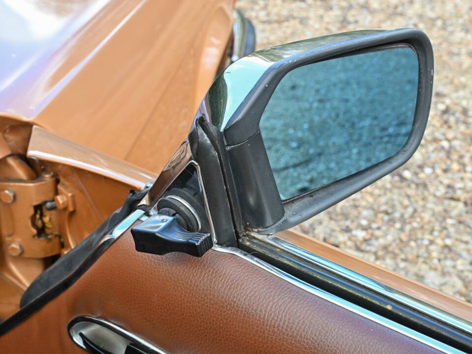 Bild 15/50 von Mercedes-Benz 350 SLC (1972)