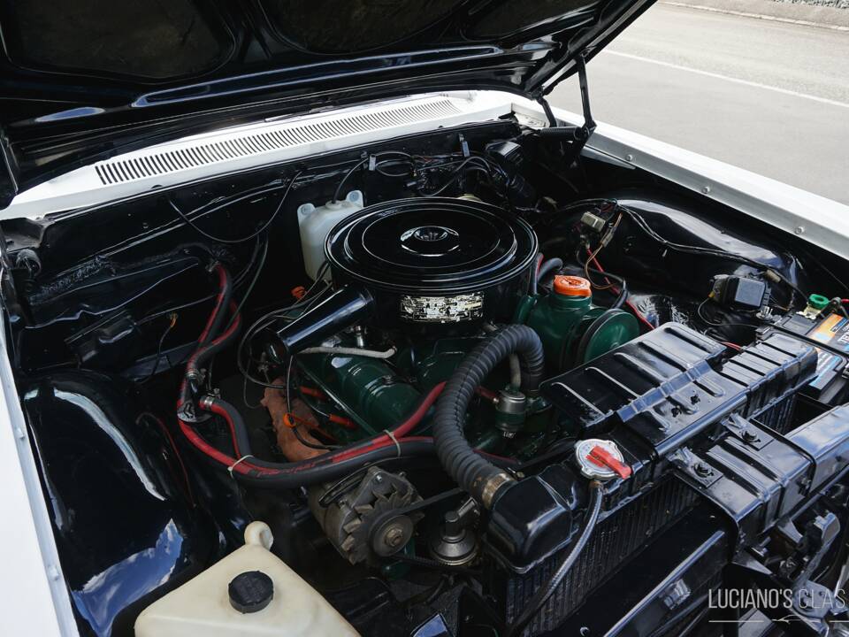 Imagen 32/52 de Buick Electra 225 Custom Convertible (1964)