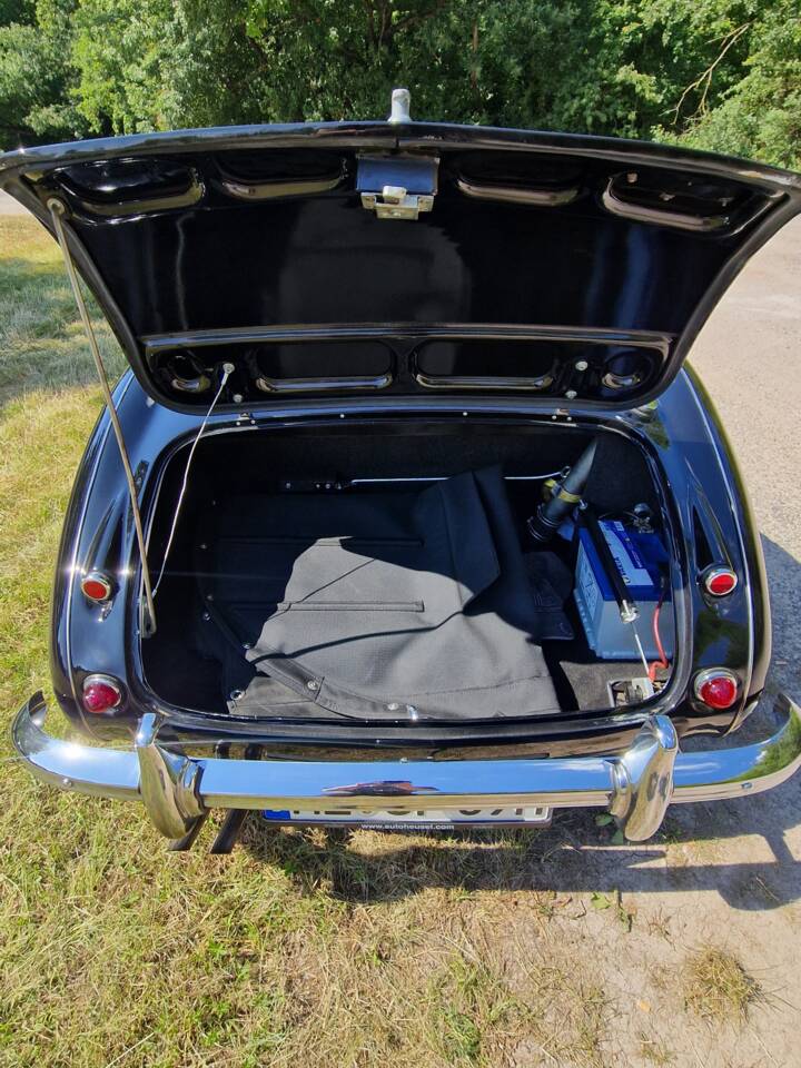 Bild 8/14 von Austin-Healey 3000 Mk I (BT7) (1961)
