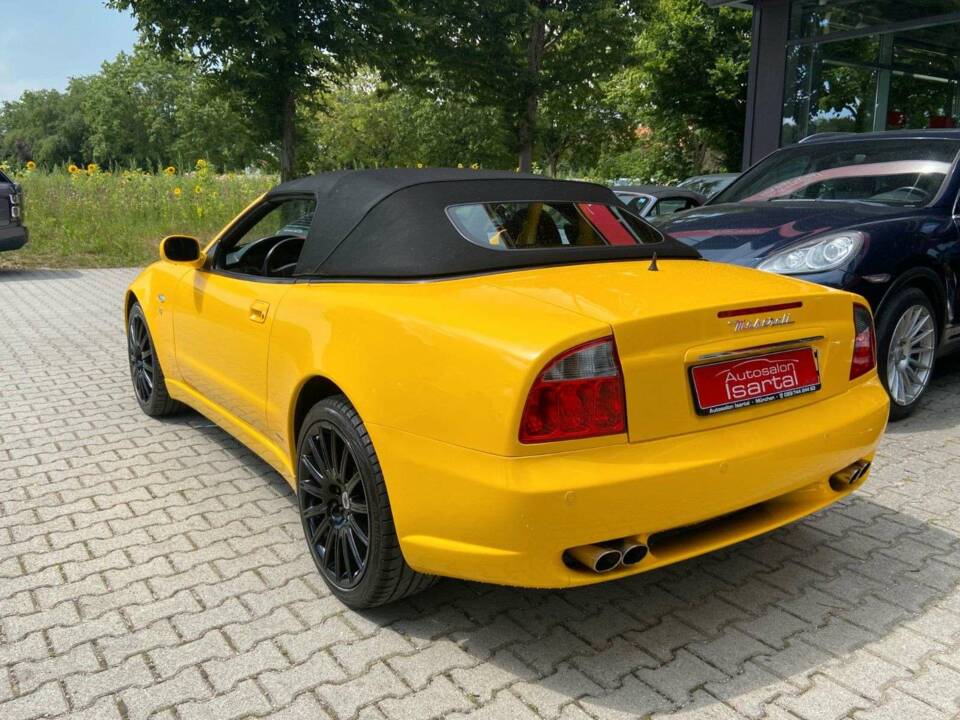 Afbeelding 4/21 van Maserati Spyder 4200 Cambiocorsa (2003)