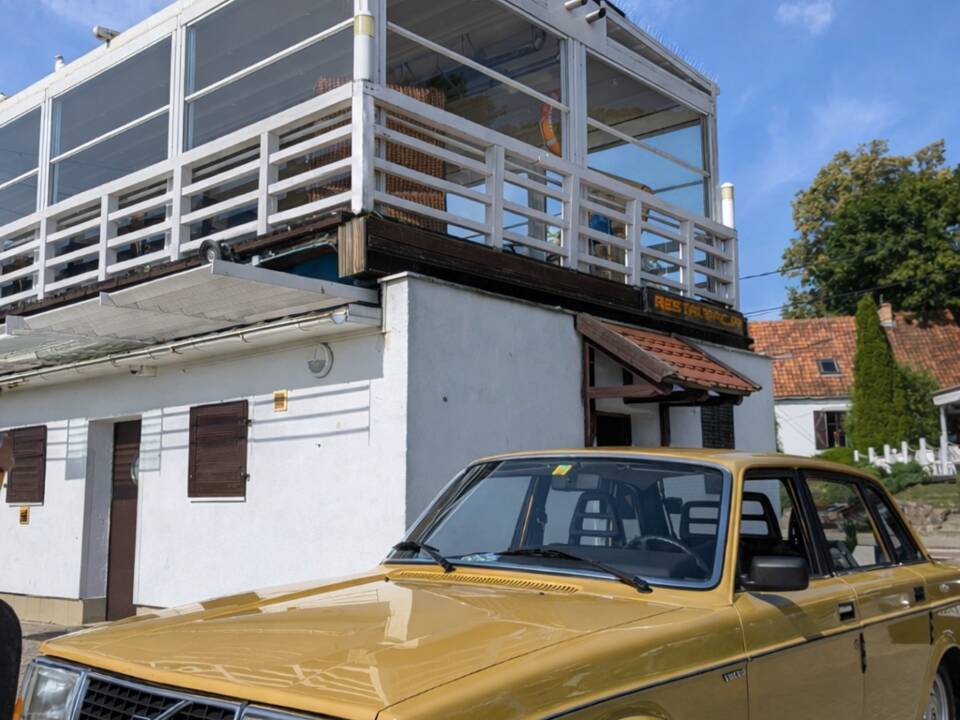 Bild 1/4 von Volvo 244 (1980)