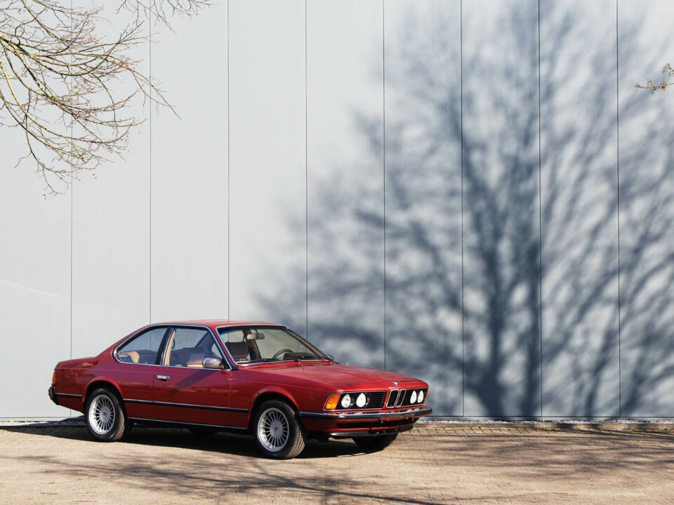 Immagine 15/50 di BMW 633 CSi A (1977)