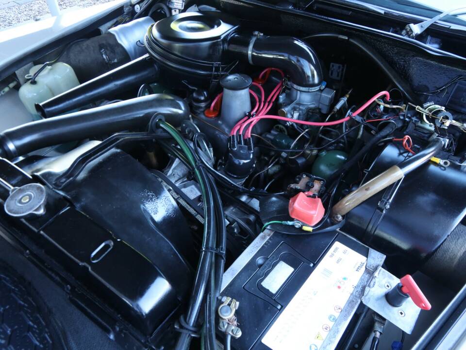 Imagen 4/50 de Citroën DS 20 Pallas (1971)