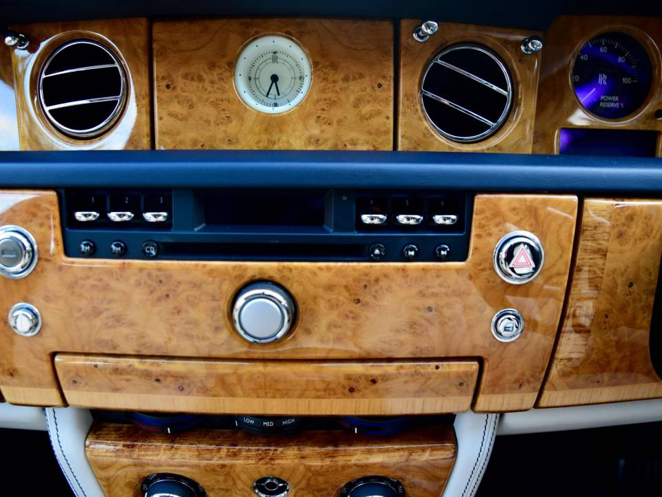 Imagen 35/50 de Rolls-Royce Phantom VII (2006)